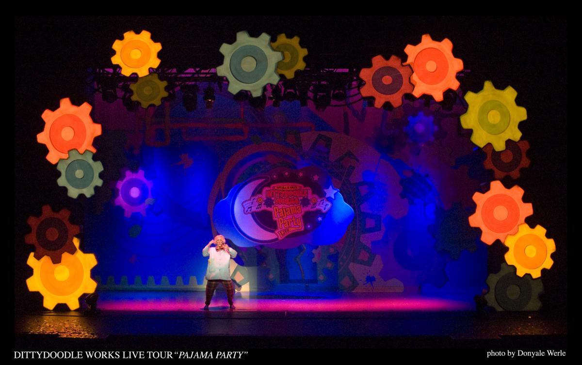 Photo 2 in 'DittyDoodle Works Pajama Party Live!' gallery showcasing lighting design by Mike Baldassari of Mike-O-Matic Industries LLC